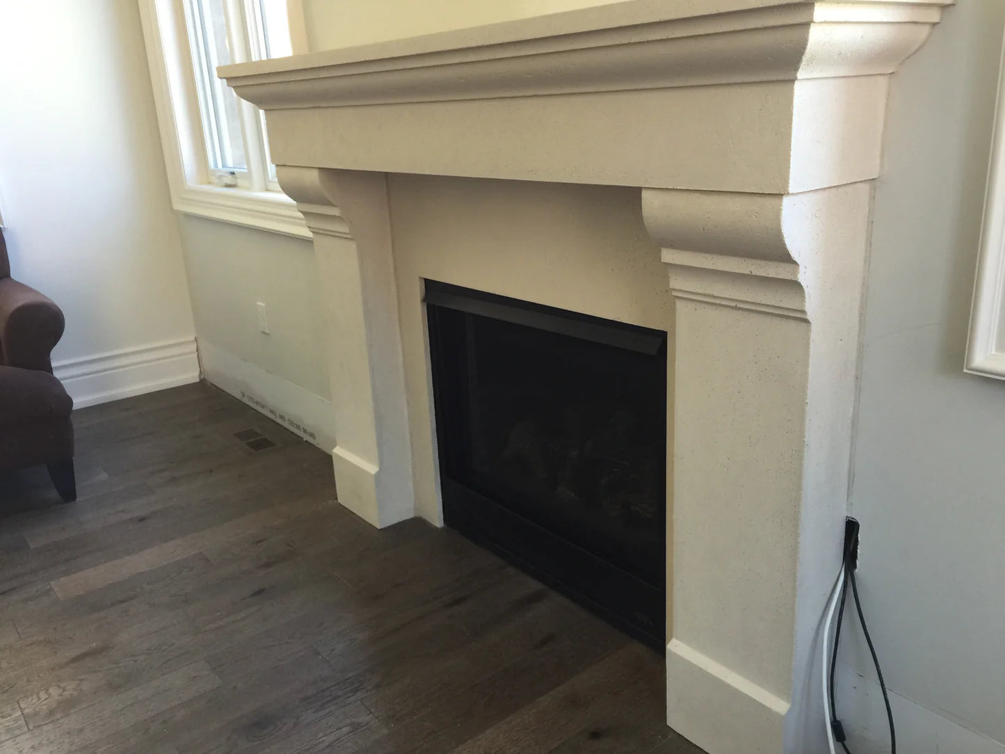 Fireplace Mantel Surround (Cast Stone) 1147.556 GS